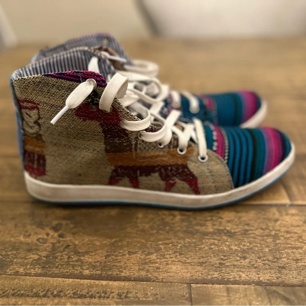 Unisex Sumanta Sneakers‎